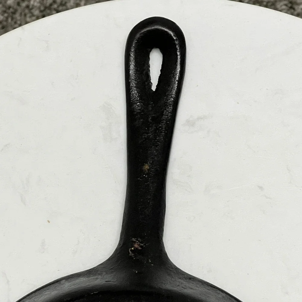 Wagner's 1891‎ Original Cast Iron Skillet 8